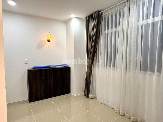 Căn góc 83m2 Hoàng Kim Thế Gia sổ hồng sẵn, nhà mới, thanh toán 900tr 