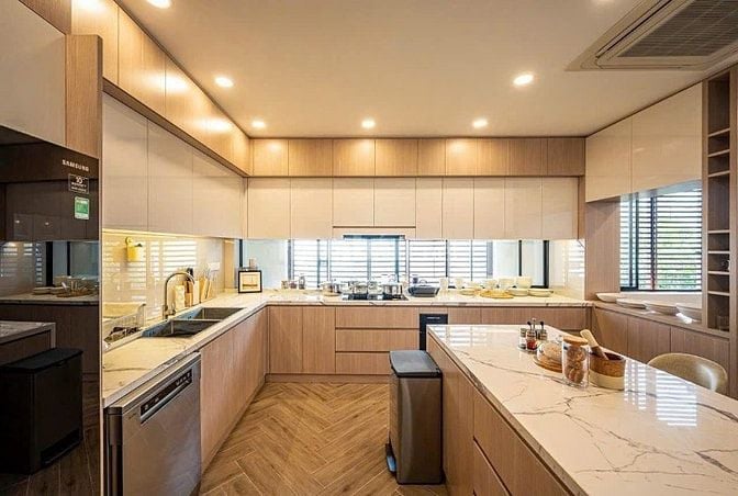 BÁN BIỆT THỰ SIÊU ĐẸP 352m2 KHU LÀNG BÁO CHÍ THẢO ĐIỀN Q.2 GIÁ 28 TỶ.