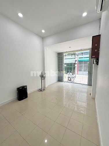 Cho Thuê Mặt Bằng Kinh Doanh Tại Trung Tâm Q3