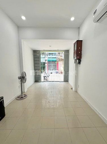 Cho Thuê Mặt Bằng Kinh Doanh Tại Trung Tâm Q3