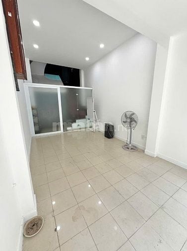 Cho Thuê Mặt Bằng Kinh Doanh Tại Trung Tâm Q3