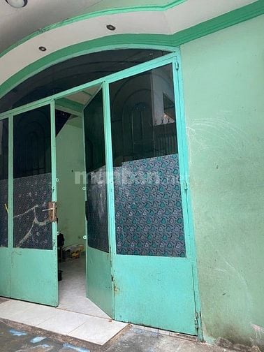 Bán nhà 327/70 Sư Vạn Hạnh, phường 9, Q10, DT: 3,8x11m 