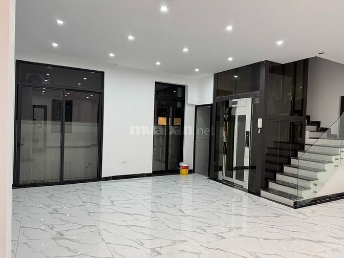 Cho thuê Biệt thự CỌ Xanh 1-73 KDTM VINHOME OCP2- Cổng Trường Vin