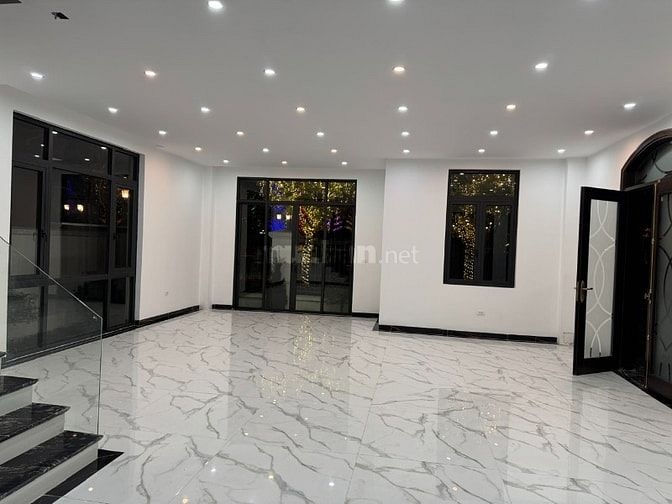 Cho thuê Biệt thự CỌ Xanh 1-73 KDTM VINHOME OCP2- Cổng Trường Vin