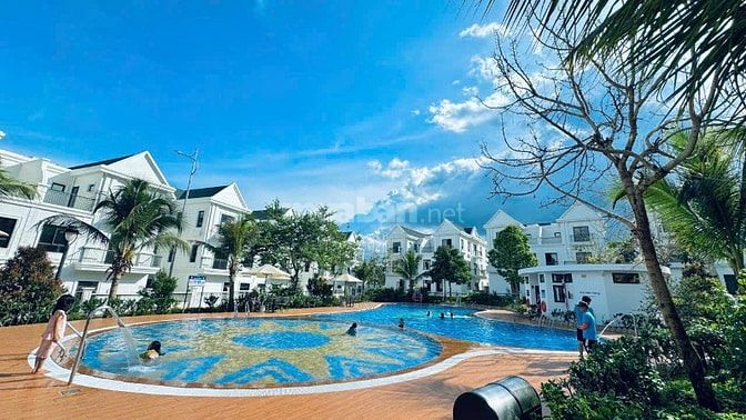 Biệt thự đơn lập, song lập view hồ dự án Ecocity, sẵn sổ, giá 11 tỷ.