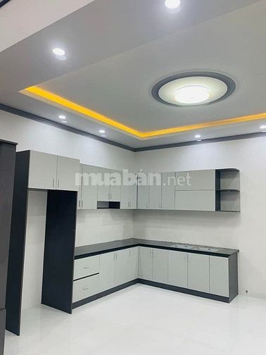Bán gấp, Tỉnh Lộ 10, 4x10, 1 lửng, 2 tỷ 130 còn thương lượng