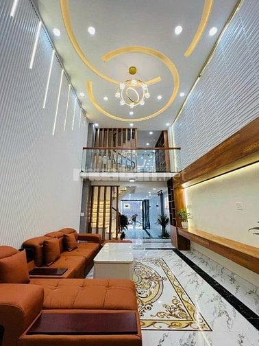 BÁN NHÀ HẺM XE HƠI ĐƯỜNG VƯỜN CHUỐI, QUẬN 3 GIÁ 3TỶ150 - DT:50m2 