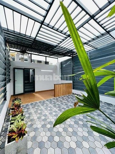 BÁN NHÀ HẺM XE HƠI ĐƯỜNG VƯỜN CHUỐI, QUẬN 3 GIÁ 3TỶ150 - DT:50m2 