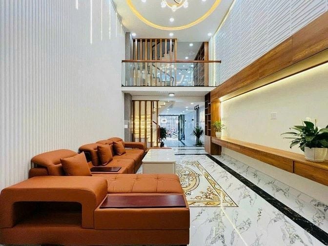BÁN NHÀ HẺM XE HƠI ĐƯỜNG VƯỜN CHUỐI, QUẬN 3 GIÁ 3TỶ150 - DT:50m2 