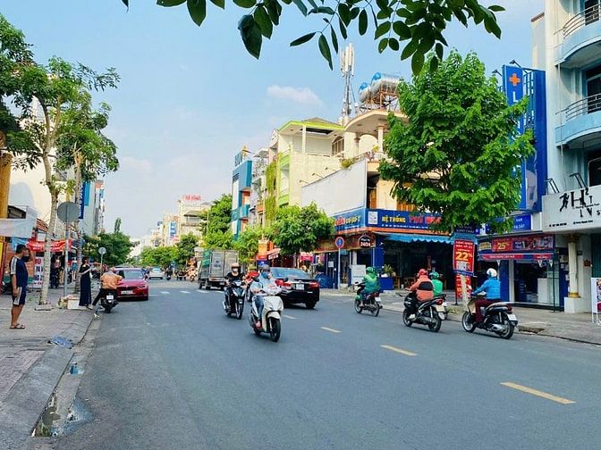 8tỷ4 MT đường 16m gần ngã 4 Gò Dầu, Nhà đúc 3 tấm vị trí kinh doanh