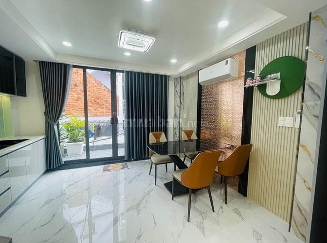 Nhỉnh 2tỷ để sỡ hữu căn Hồng Bàng, Q11 59m2 2tỷ290 gần cầu vượt Cây Gõ