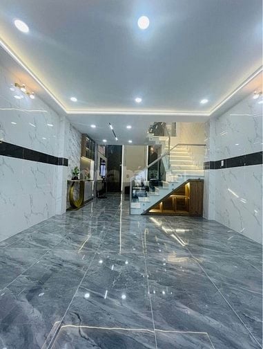 Nhỉnh 2tỷ để sỡ hữu căn Hồng Bàng, Q11 59m2 2tỷ290 gần cầu vượt Cây Gõ