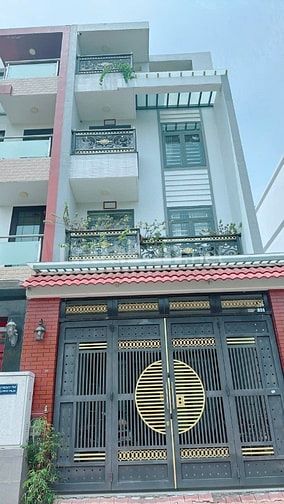 Cắt lỗ chứng khoán Cần BÁN gấp nhà mặt phố 3 Tầng sổ Hồng ở KDC 13E
