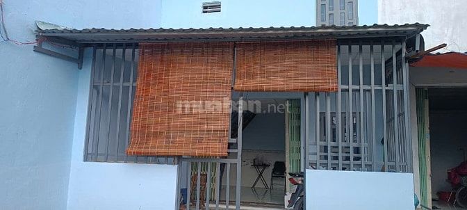 Nhà mới xây, đường ô tô thông, cạnh KDC Phú Sinh, 550tr