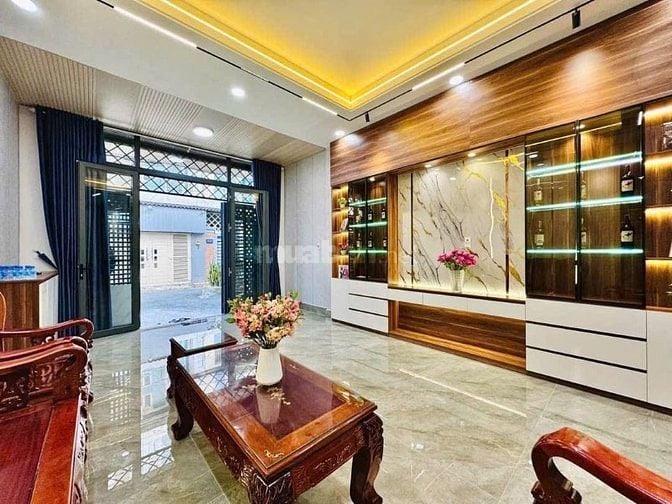 Chốt nhanh kẻo mất nhà Trần Văn Đang. Dt 81m2, nhà 4tầng, HĐT 28Tr/Th.