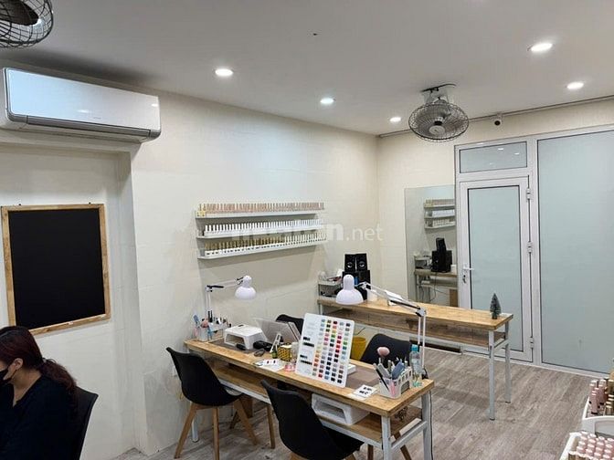 Cho thuê mặt bằng phố Yên Bái - phố Huế