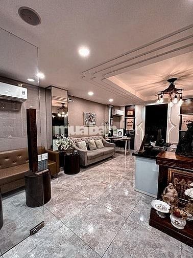BÁN NHÀ MẶT TIỀN : 231 NGUYỄN ĐÌNH CHÍNH - P. 11 - Q. PHÚ NHU