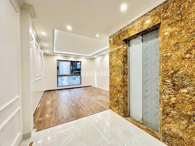 Cần bán gấp căn Bạch Đằng,p24,q. Bình Thạnh giá 3tỷ400tr hẻm ô tô