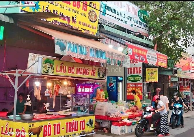 Bán gấp nhà 120m2 - 670tr đang cho thuê 10tr/th NGAY CHỢ BÌNH CHÁNH