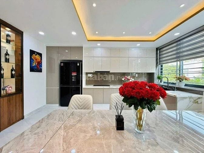 Đi nước ngoài định cư bán gấp nhà ở đường Tháp Mười, phường 2, quận 6,