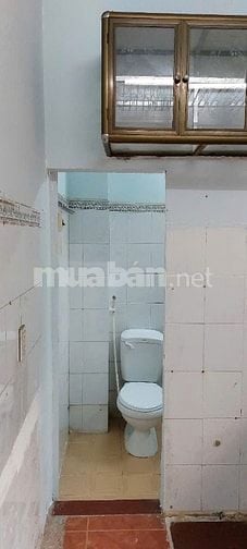 Cho thuê nhà mặt tiền số 12 Dương Thiệu Tước, P.Tân Quý, Quận Tân Phú