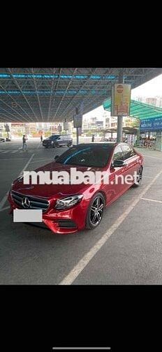 Mercedes Benz E Class 2020 E300 AMG CBU - 59000 km