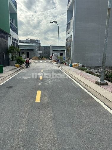 Bán Đất 61/15 Đường Số 2 BHHB,Bình Tân.DT:8.6*10M 86m2 Thổ CưGiá:3.9ty