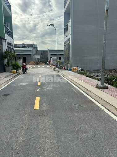 Bán Đất 61/15 Đường Số 2 BHHB,Bình Tân.DT:8.6*10M 86m2 Thổ CưGiá:3.9ty