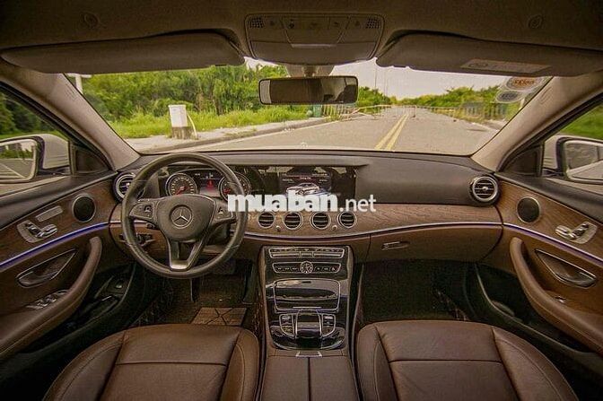Mercedes Benz E Class 2016 E200 - 33950 km