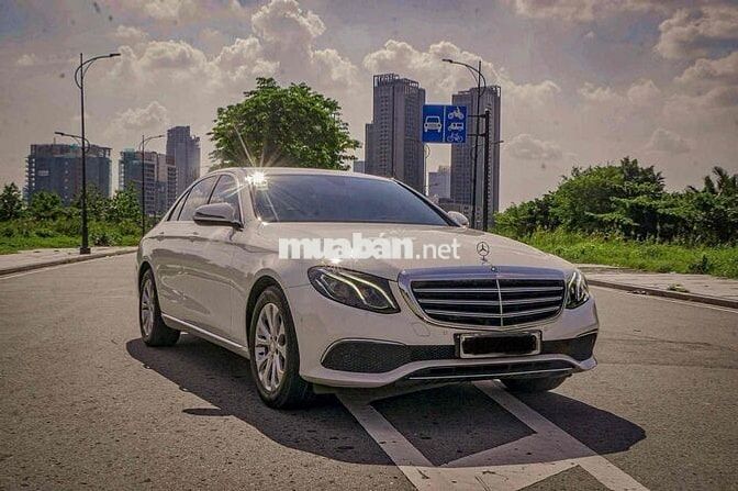Mercedes Benz E Class 2016 E200 - 33950 km