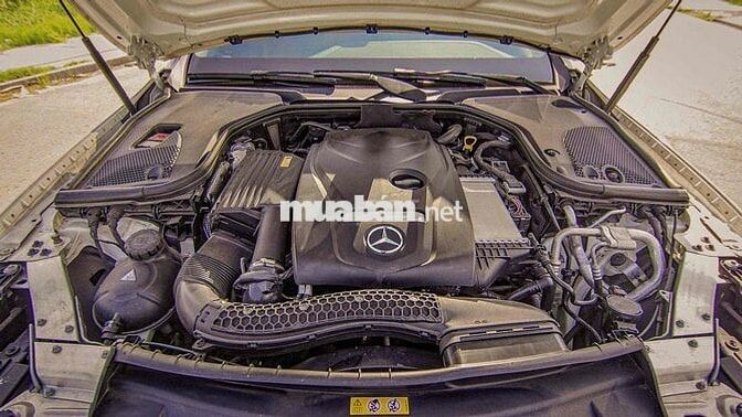 Mercedes Benz E Class 2016 E200 - 33950 km