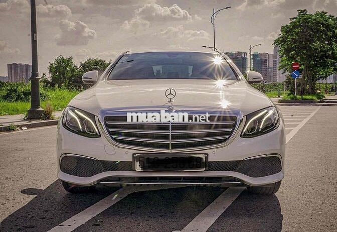 Mercedes Benz E Class 2016 E200 - 33950 km