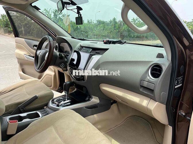 Nissan Navara 2017 NP300 EL 4x2 AT - 100000 km
