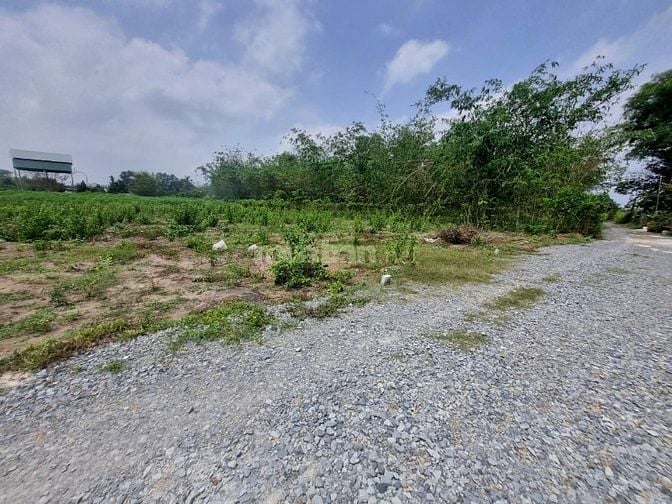 132 m2 thổ cư. Đường thông. Gần nhựa. Dân đông. 430tr 