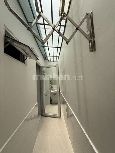 Bán Gấp  Nhà Khu Phân Lô Kiều Đàm ,Quận 7,Ngang Rộng 5m ,Nhĩnh 9 Tỷ. 