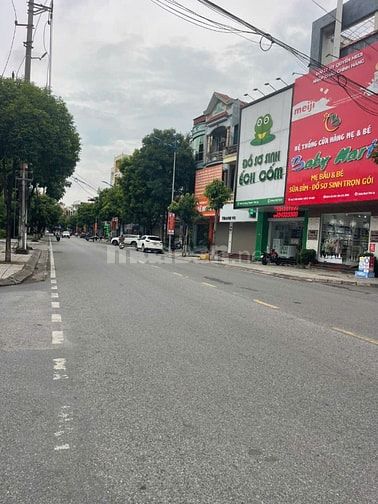Chính chủ cho thuê nhà lô góc mặt phố Lê Công Thanh 90m x 5 tầng 