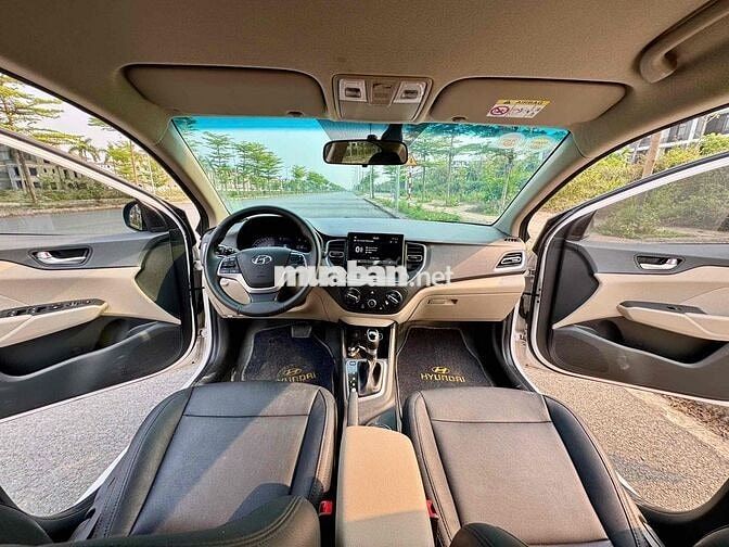 Hyundai Accent 2024 1.4 AT - 20000 km