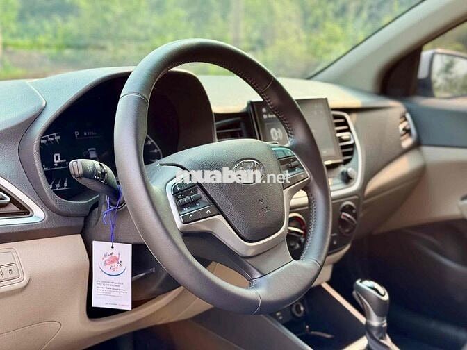 Hyundai Accent 2024 1.4 AT - 20000 km