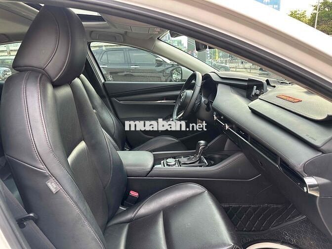 Mazda 3 2022 1.5L Premium - xe đẹp GIẢM SÂU