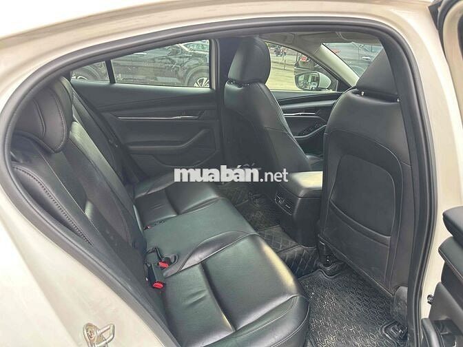 Mazda 3 2022 1.5L Premium - xe đẹp GIẢM SÂU