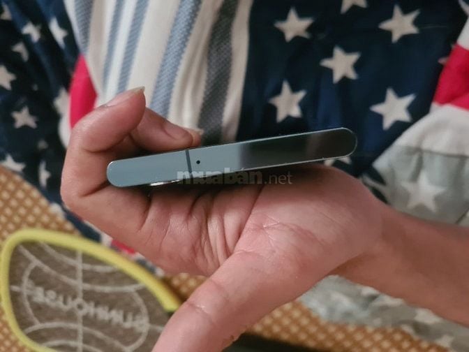 cần bán s22ultra bản việt 12/256GB