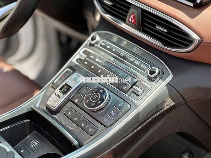Hyundai SatanFe 2.2D Premium 2023