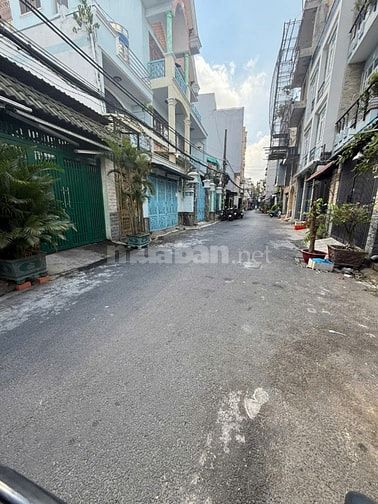 CHDV 10PN, KHU LỮ GIA NGAY ĐH BÁCH KHOA GIÁP Q10-DT 80M2 HẺM 5M THÔNG.