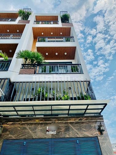 Bán nhà DT 4M x 18M SIÊU PHẨM NHÀ ĐẸP, KHU PHÂN LÔ, ĐƯỜNG Ô TÔ XE TẢI