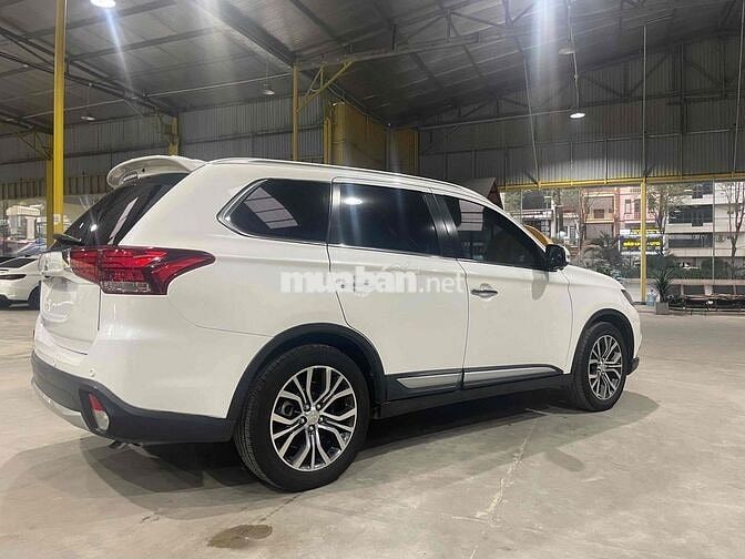 Mitsubishi Outlander 2.4 2 cầu stđ cao cấp giá 5xx