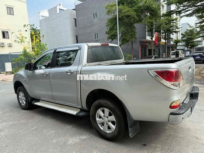 Mazda BT 50 2014 2.2L 4x4 MT 2 cầu Cực zin đẹp