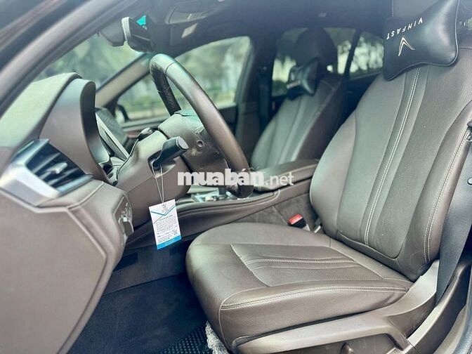 Vinfast Lux A Plus 2021 - Màu đen - 6v7km
