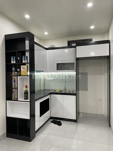 Nhà Đẹp Nguyễn Lương Bằng, Gần Hồ, 4 Tầng, Full Nội Thất, Giá 6.x Tỷ