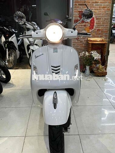 xe Vespa 300cc đời 2017