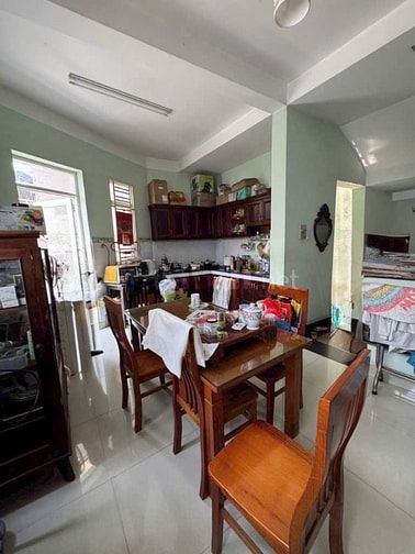 CẦN BÁN NHÀ 2 MẶT TIỀN TRƯỚC SAU ĐƯỜNG LÒ GỐM DT (6,4X18)GIÁ 13 TỶ 
